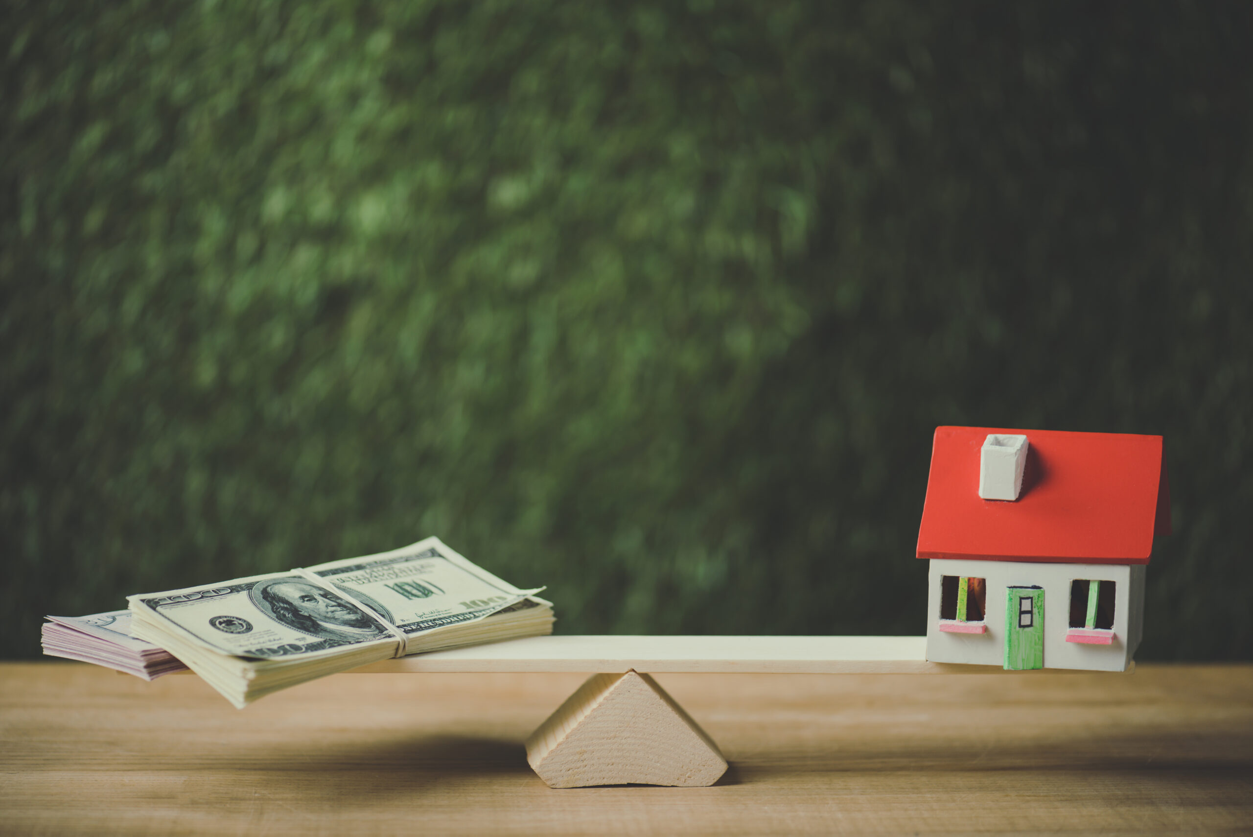 HELOC vs Second Mortgage in Florida: What’s the Difference and Which One Is Right for You?