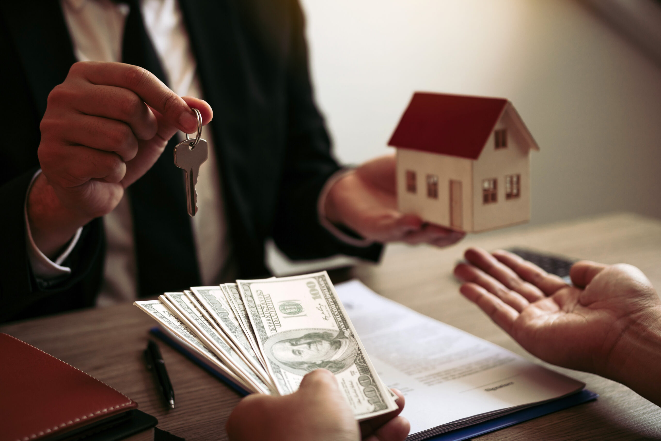 DSCR Loans for Short-Term Rentals: How to Finance Your Airbnb or VRBO Investment